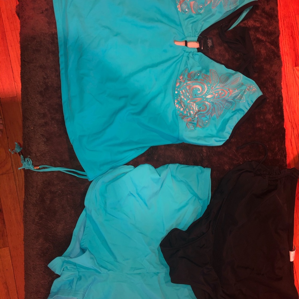 Swim suit